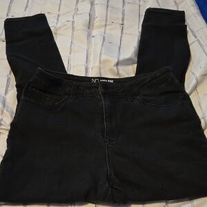 No Boundaries Black High Rise Jeans Slim Fit